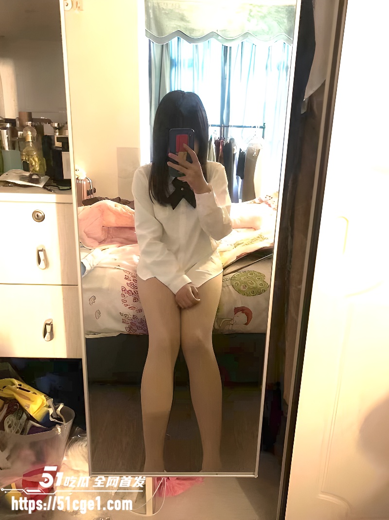 贵州女大 敖前克 出轨前男友激情4P 三洞全开当精盆 极致淫乱反差爆棚！