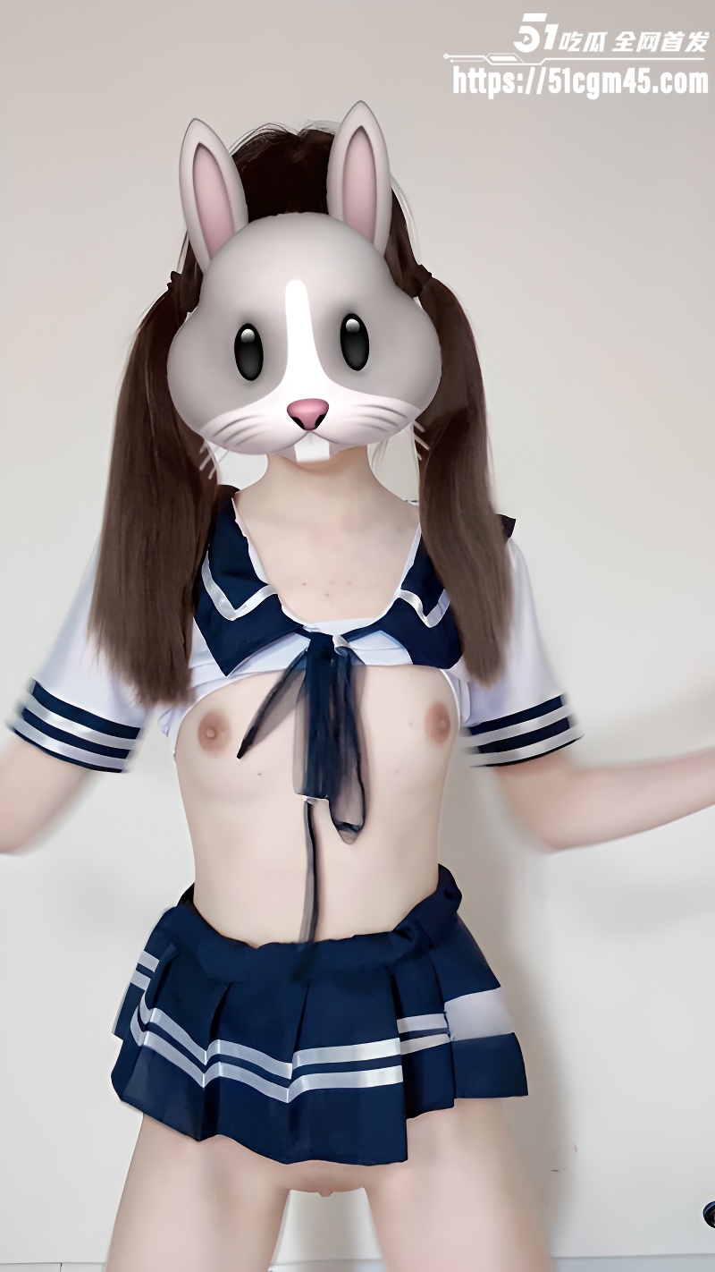 推特福利姬 幼酱 裸舞自慰合集 淫骚弄穴妖娆甩臀 丰盈嫩躯配上动感音乐 敲破心门！