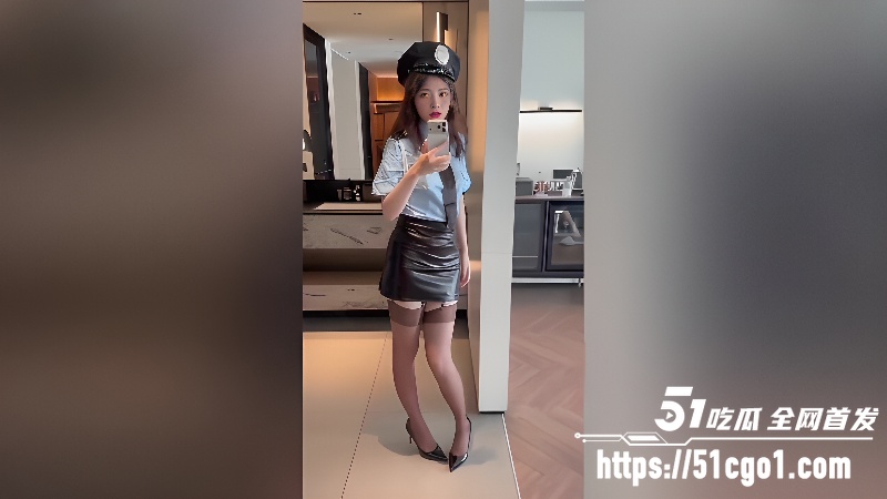 极品美人妻 ayababy520 新作 办公室被老板脱光猛操 彻底沦为专属母狗！