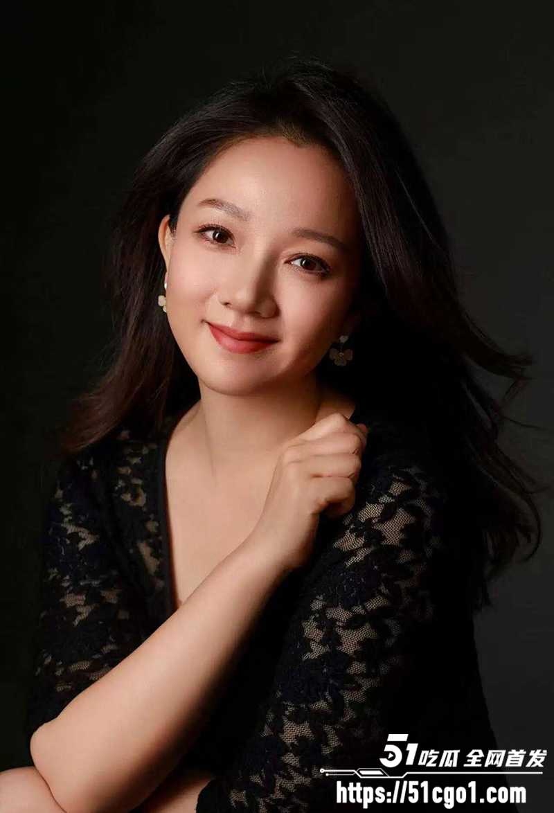 上海音乐学院最年轻女教授 许洁 给富豪生娃换职称 正宫太子曝偷情监控 全网沸腾！