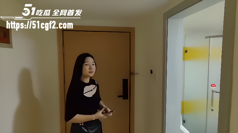 暗访城中村低价娼妓 肉感熟女失足少妇真实交易 第一视角探店太刺激了