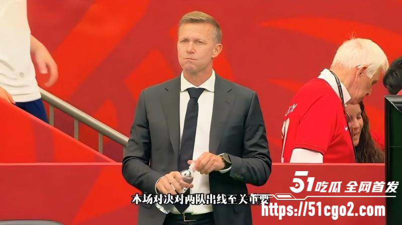 世界杯B组第二轮惨案 东道主加拿大发威 6比0狂胜卡塔尔 科内重伤被抬担架遗憾下场！